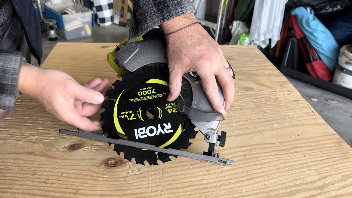 How to Change Blade on RYOBI Circular Saw Reviewerst