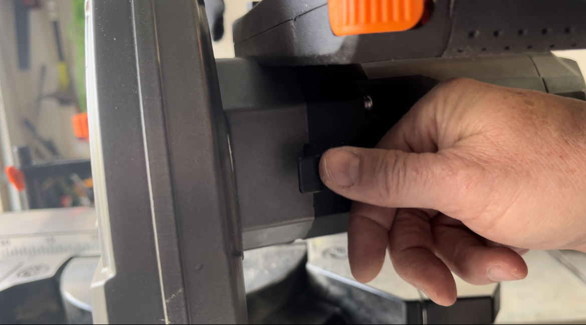 How to Change Blade on a Miter Saw Reviewerst